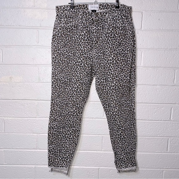 Current Elliot Cheetah Print Tapered Frayed Hem Pants Denim Print 32 Waist Jeans - Picture 1 of 12